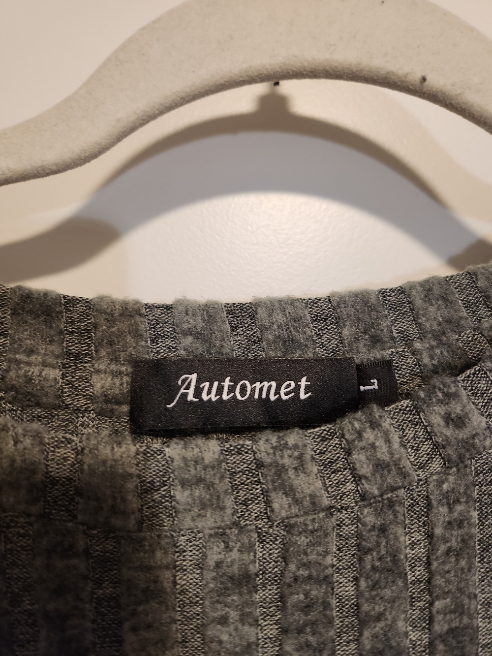 Automet Women's Ribbed Knit Joggers in Gray